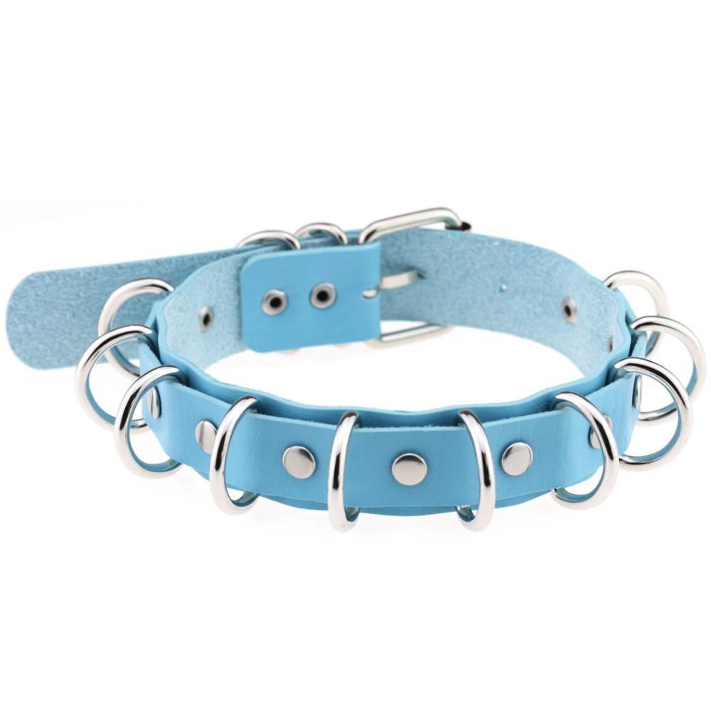 Faux leather choker in blue with metal rings, perfect for goth and punk fashion lovers.