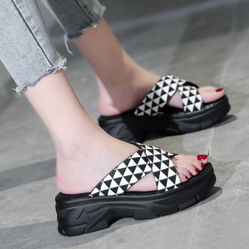 Stylish alternative female sandals with black and white triangle design, perfect for an aesthetic wardrobe.