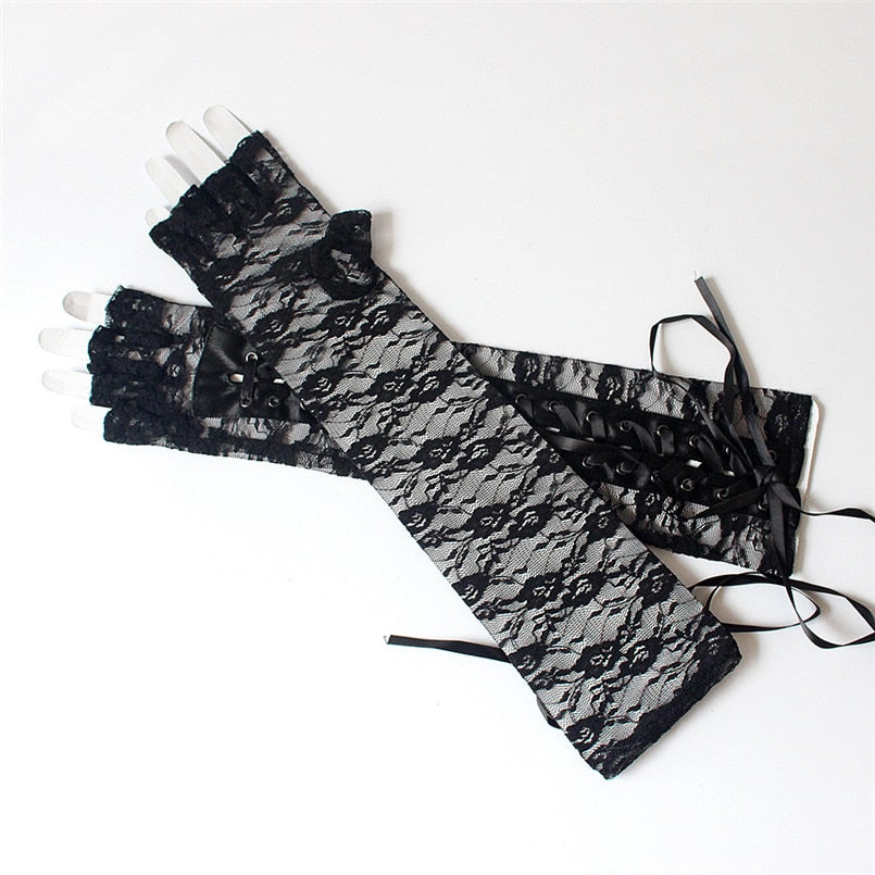 Fingerless gothic gloves in black lace with ribbon & rivet, perfect for cosplay and gothic fashion.