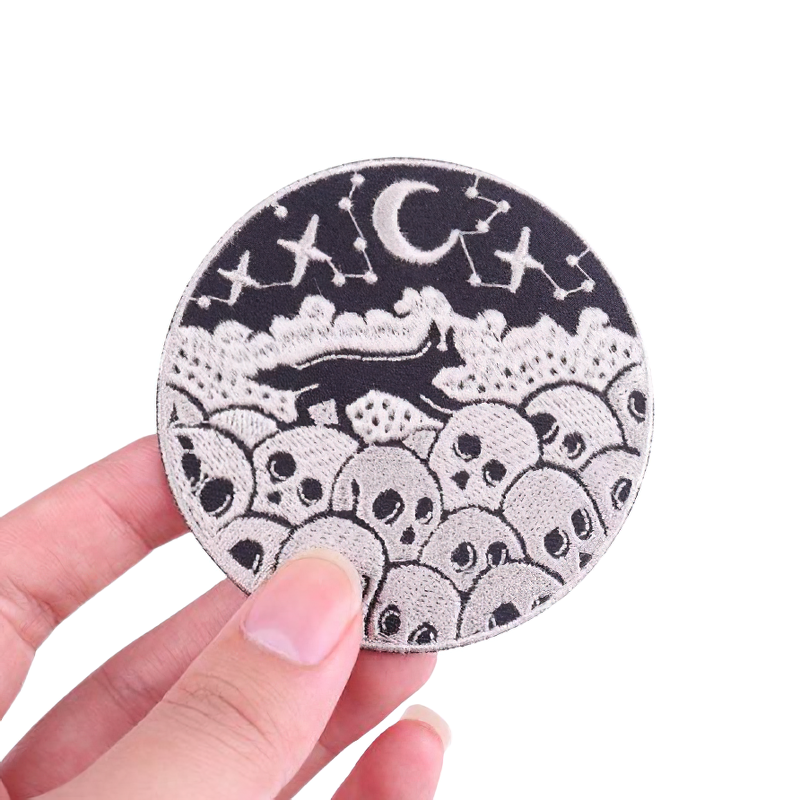 Unisex fox on skulls patch for rock style fashion, perfect accessory for clothing.