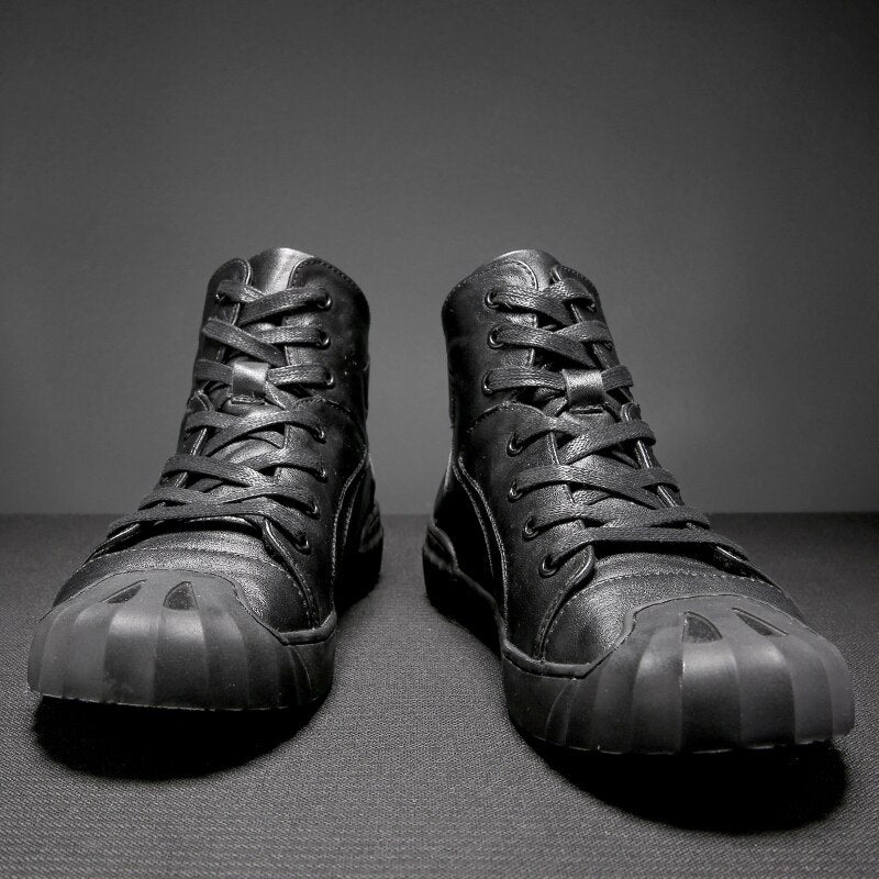 Stylish genuine leather sneakers for men with lace-up closure and unique toe design, perfect for casual wear.