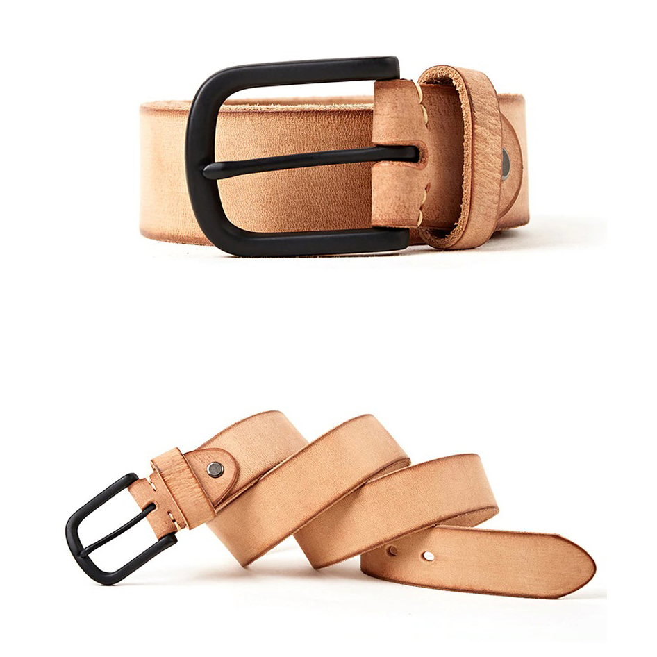Genuine leather men's belt in light tan with matte black metal buckle, perfect casual accessory for jeans.