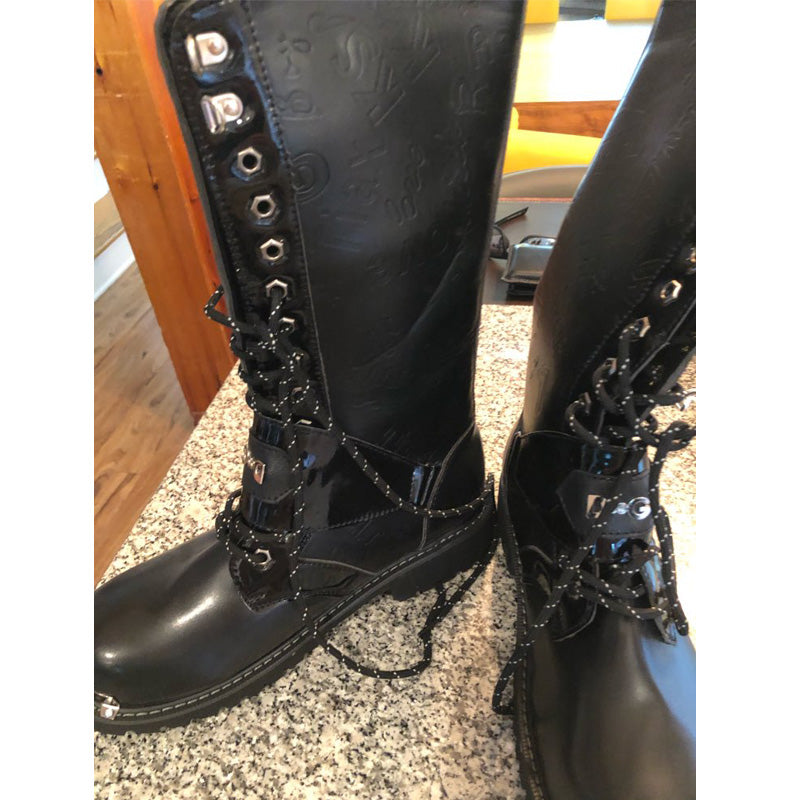 Gothic army boots with metal chains and badge decorations, perfect for rave outfits and rock festivals.