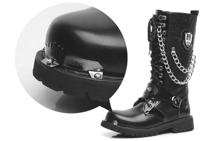 Gothic army boots featuring metal chain details and badges, perfect for rave outfits and rock festivals.