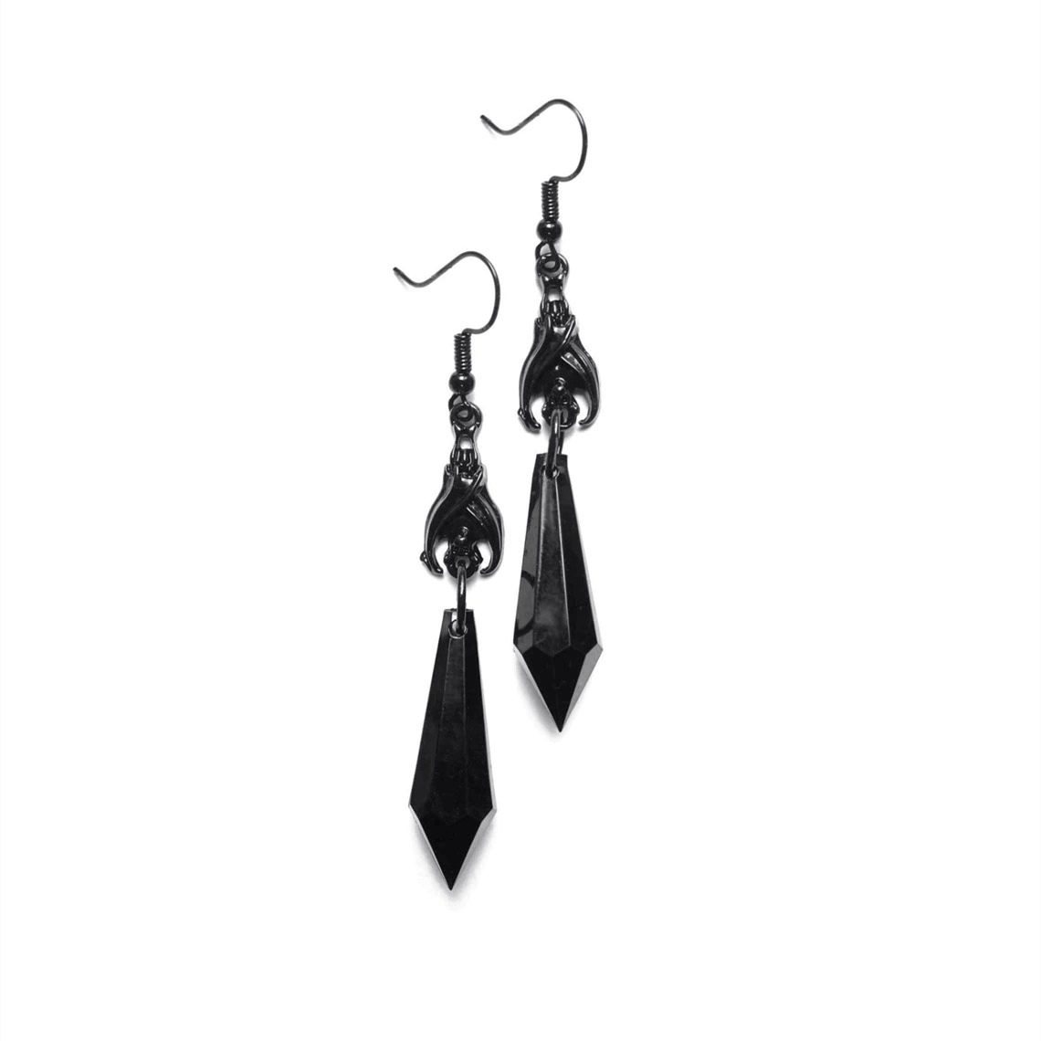 Gothic Bat Earrings with Teardrop Beads / Alternative Female Jewelry / Fashion Accessories