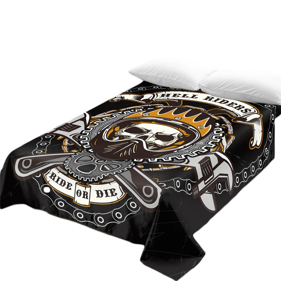Gothic bedspread featuring skull and motorcycle graphics, perfect for stylish vintage bedding in a biker theme.