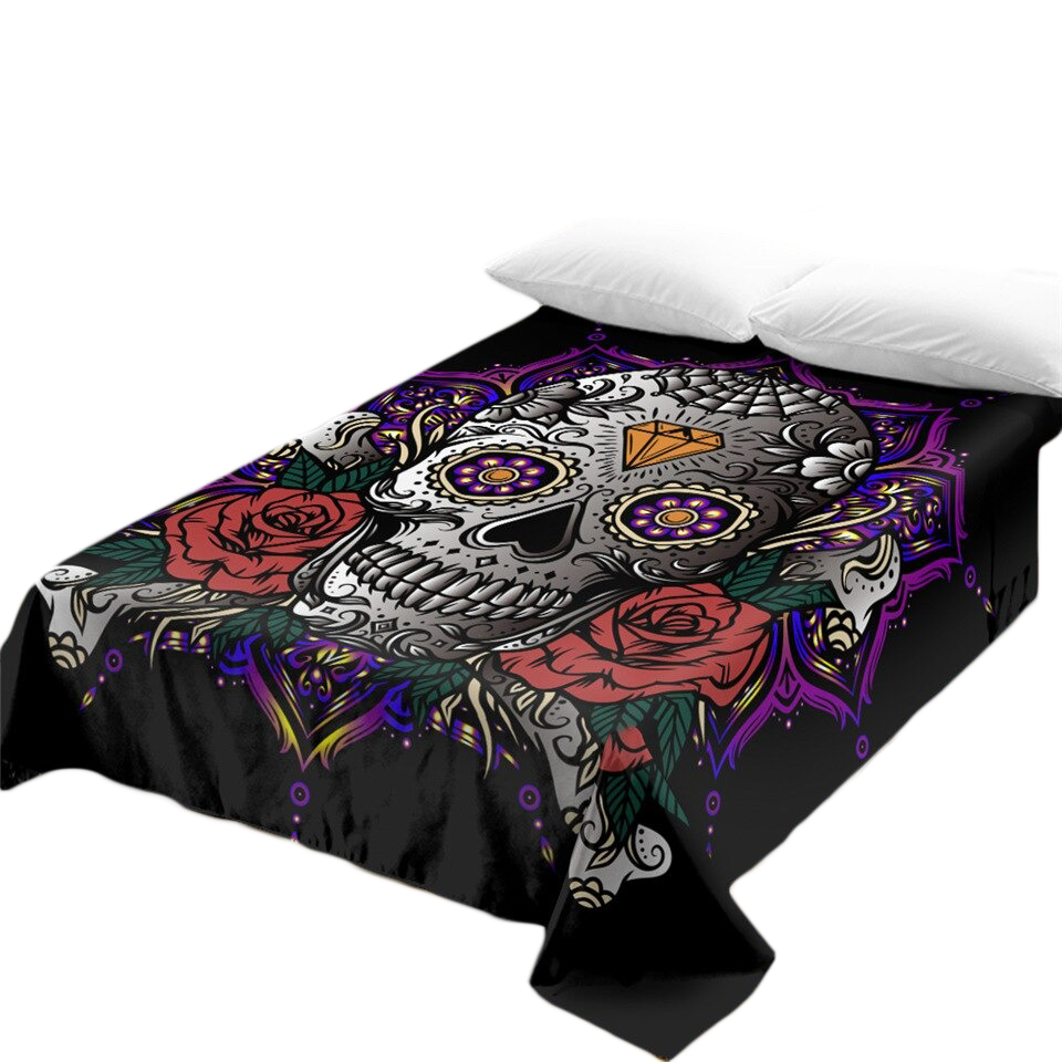 Gothic bedspread featuring a vibrant skull design with roses, perfect for stylish home decor.