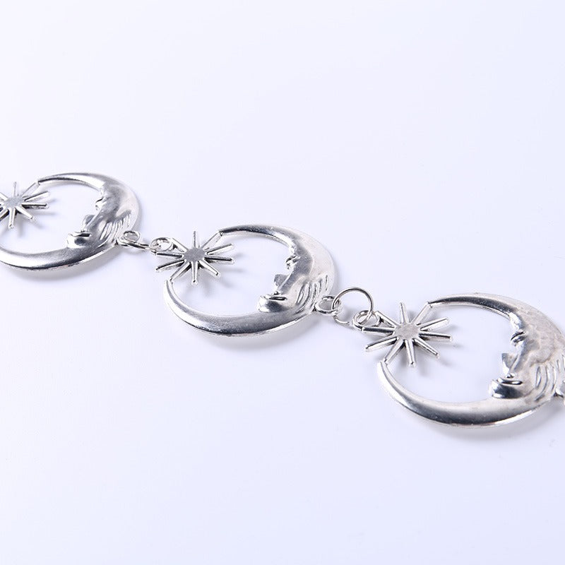 Gothic metallic women high waist belt featuring moons and stars, perfect for adding a vintage touch to any outfit.