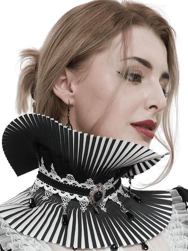 Elegant Gothic black and white pleated collar with lace details, perfect for sophisticated fashion looks.