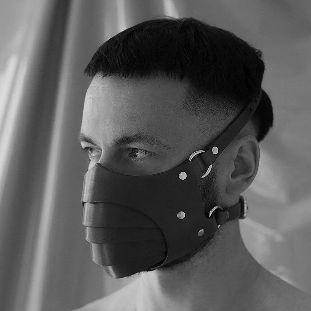 Gothic black mask for men, adjustable polyester mask for cosplay and rock events, unisex style.