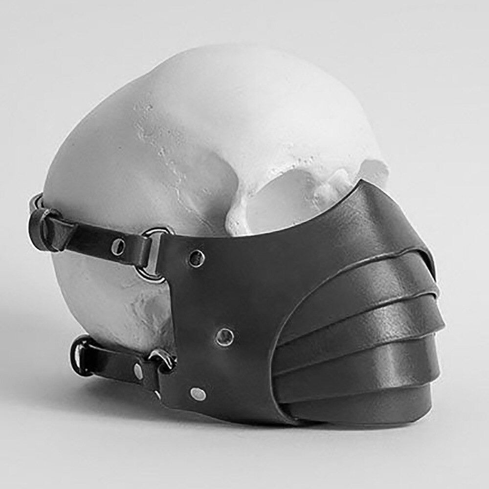 Gothic black adjustable mask on a skull, perfect for cosplay or steampunk fashion. Unisex design with a cool aesthetic.