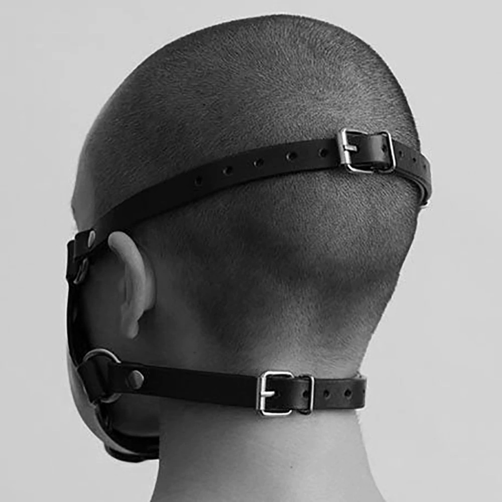 Gothic black adjustable mask for men and women, showcasing a stylish design with straps, perfect for cosplay and rock events.