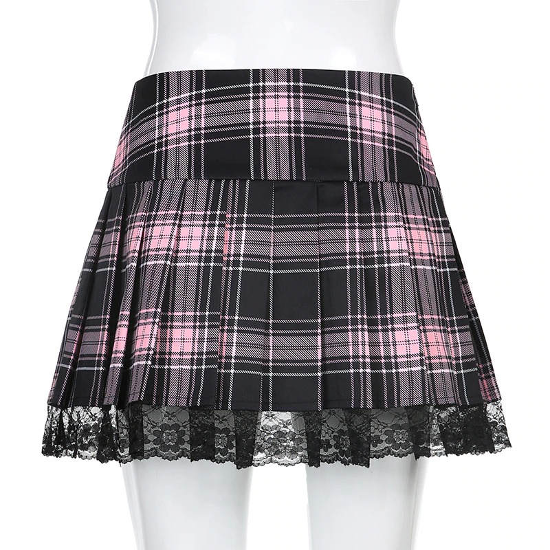 Gothic checkered mini skirt in black and pink plaid with lace trim, perfect for a stylish punk aesthetic.