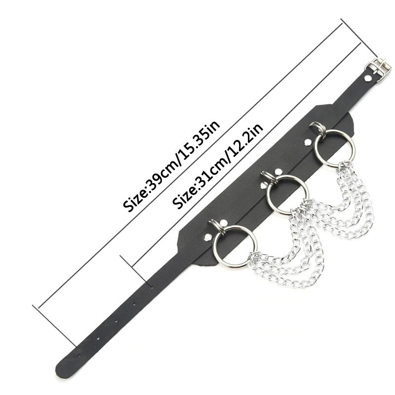 Gothic choker with rings and chains, adjustable leather belt, size dimensions shown, perfect for rock fashion.