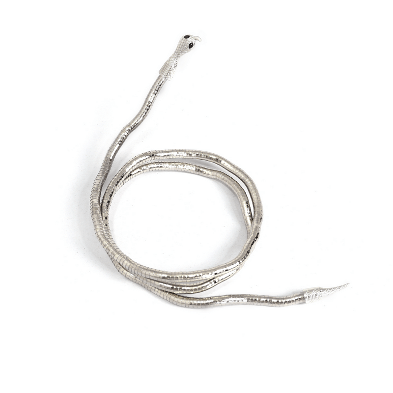 Gothic curved snake necklace in zinc alloy with adjustable design for a vintage look and multi-purpose wear.