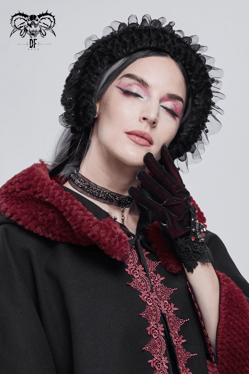 Gothic-inspired model wearing a warm faux fur collar and lace gloves, showcasing a stylish and elegant gothic look.