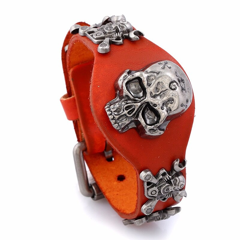 Gothic unisex leather bracelet with silver skull accents, perfect for trendy gothic outfits.