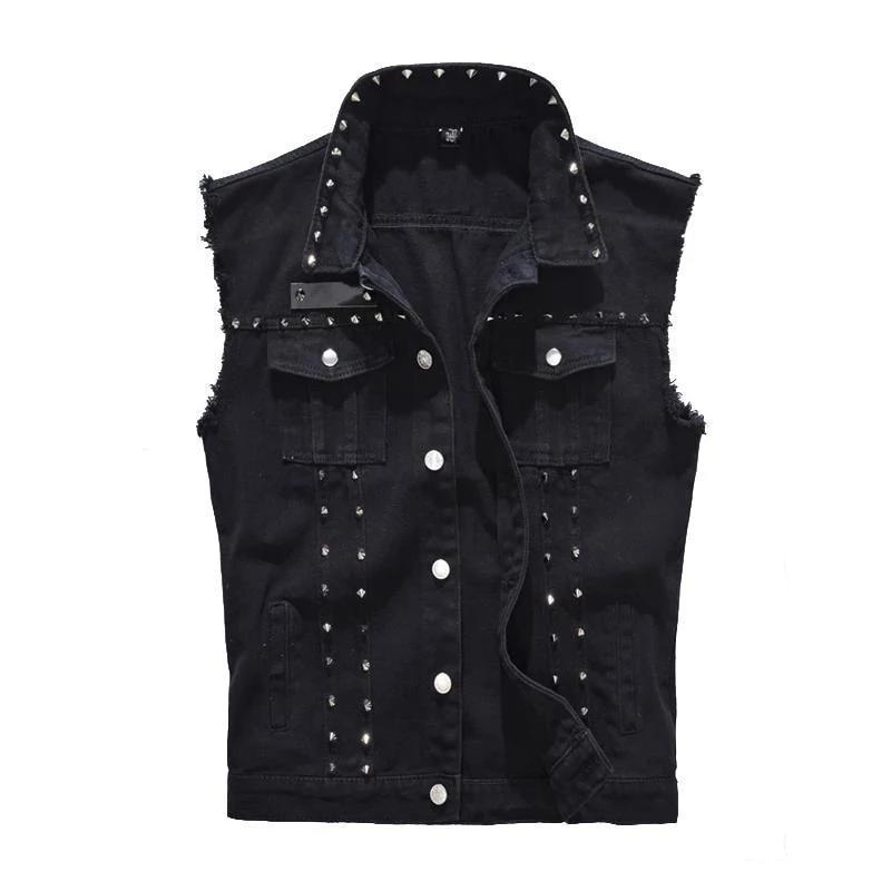 Men's Gothic sleeveless black vest with studs, perfect for rock and alternative fashion.