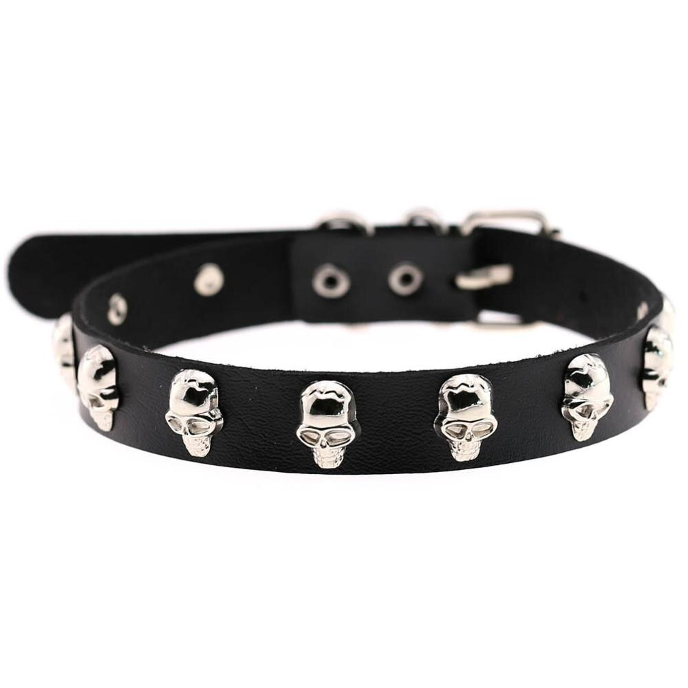 Gothic leather choker with zinc alloy skulls, perfect for edgy outfits and alternative fashion style.