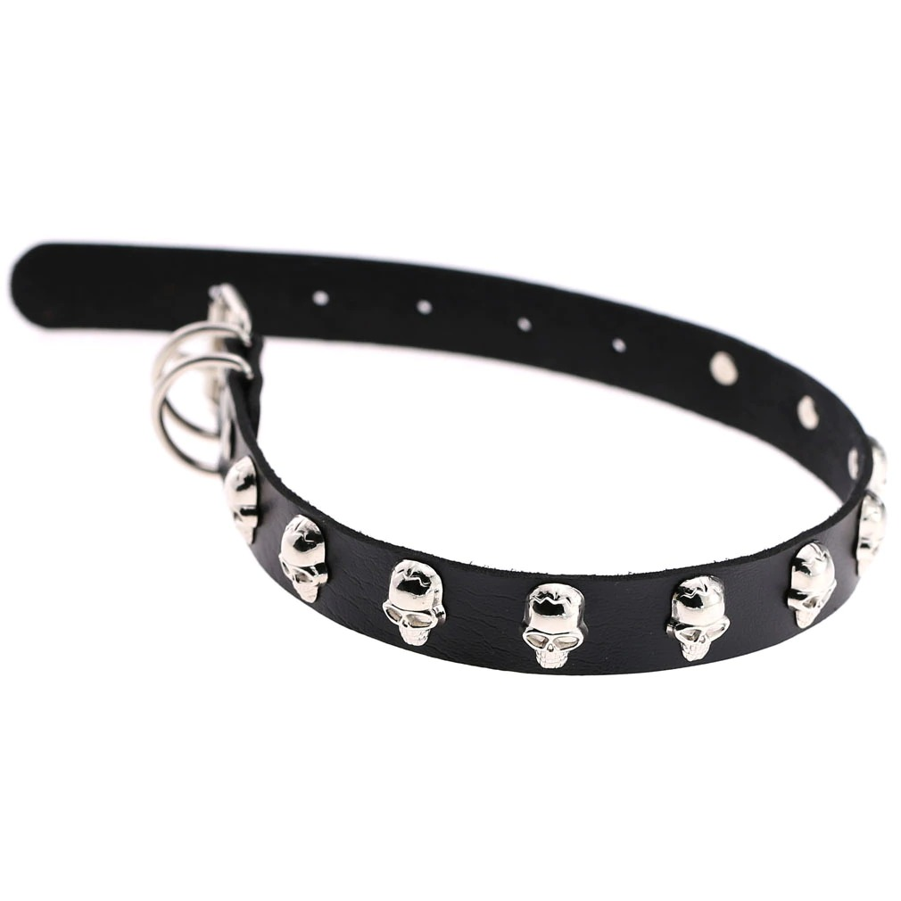 Gothic leather choker with zinc alloy skull studs, perfect for alternative fashion styles.