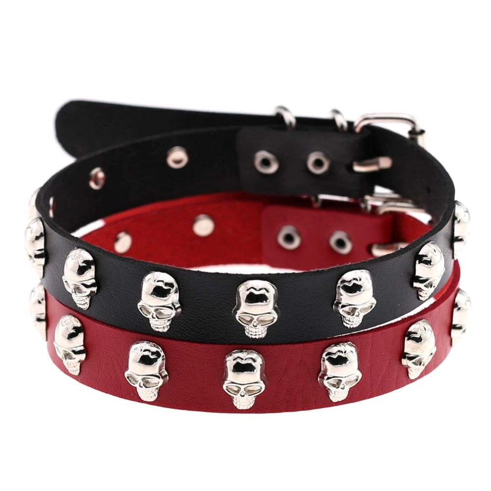 Gothic leather choker necklace with silver skulls in black and red style for alternative fashion lovers.