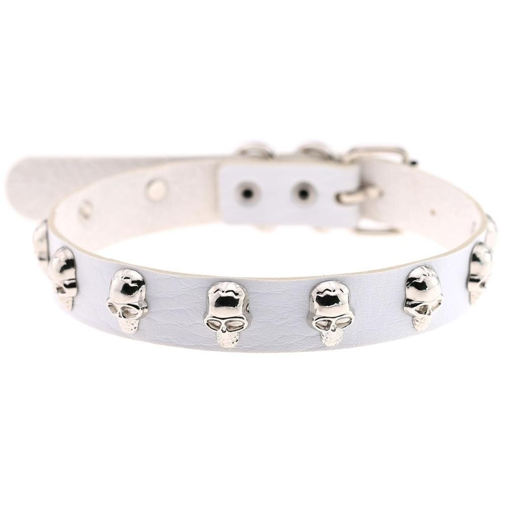 Stylish white leather choker with zinc alloy skull accents for a gothic fashion statement.
