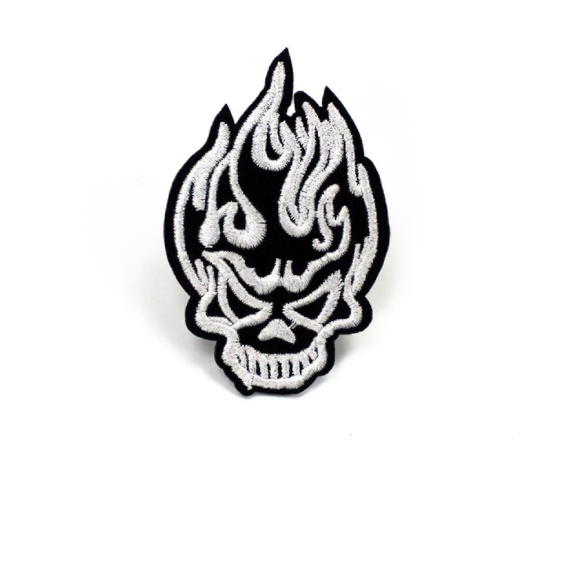 Gothic burning skull patch for clothing, stylish unisex accessory with embroidered flames.