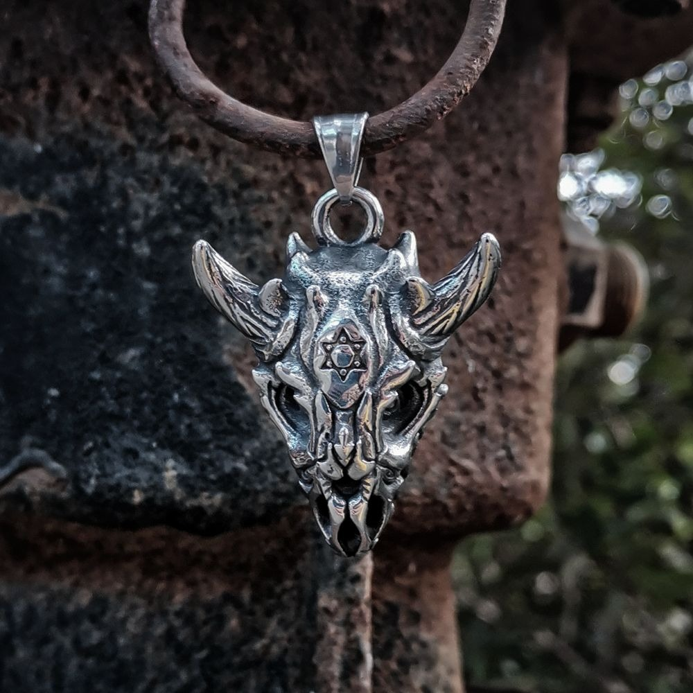 Gothic stainless steel skull pendant featuring intricate sheep skull design with Star of David, perfect for punk jewelry lovers.