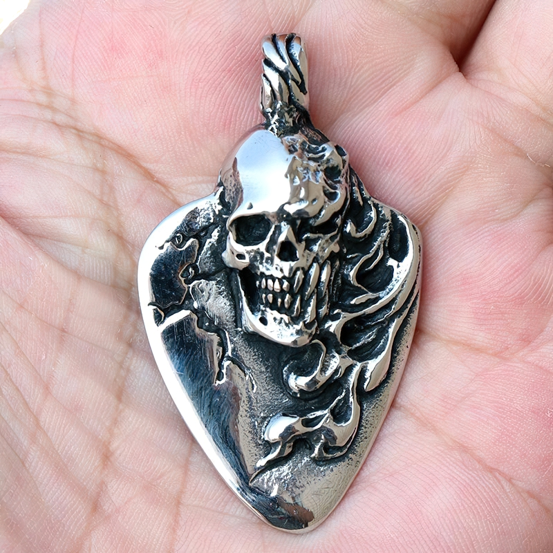 Gothic Pendant Of Long Hair Skull / Rock Style Necklace For Men And Women - HARD'N'HEAVY