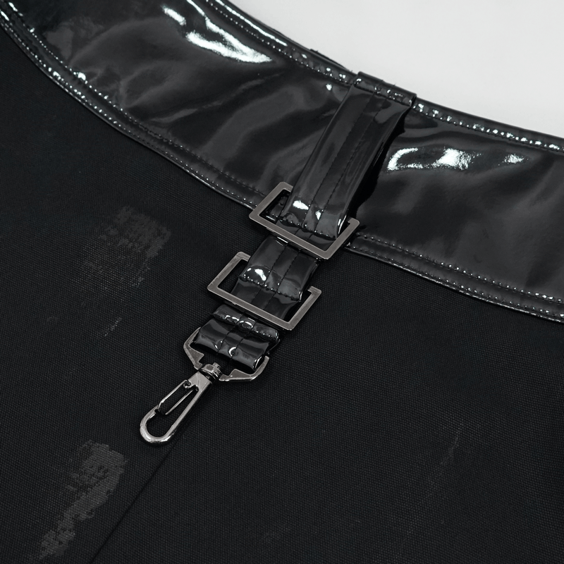 Close-up of the clasp and rivet details on a Gothic PU leather kilt for men, perfect for punk rock styles.