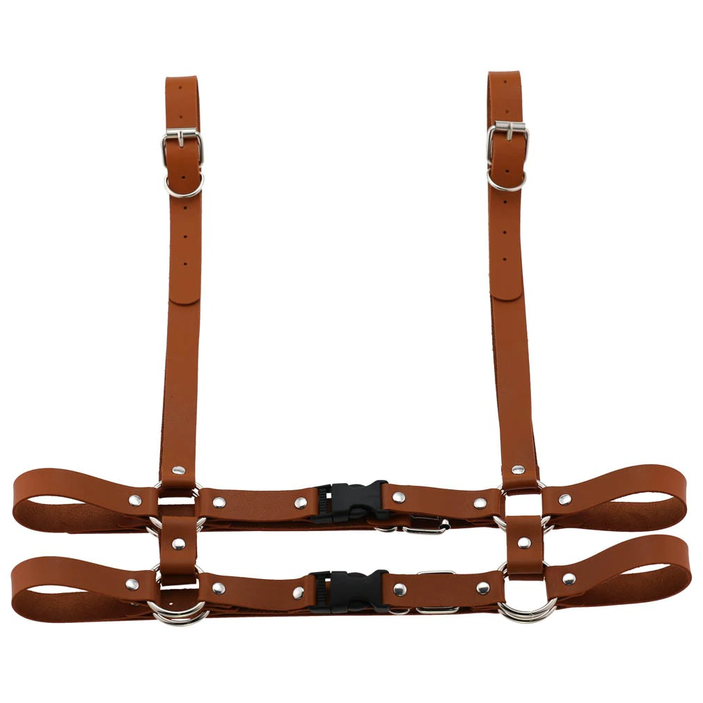 Gothic punk leather body harness for women with adjustable straps and zink alloy details, perfect for edgy fashion looks.