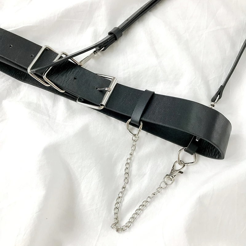 Stylish black leather belt with silver chain detail, perfect for adding an edgy touch to any outfit.