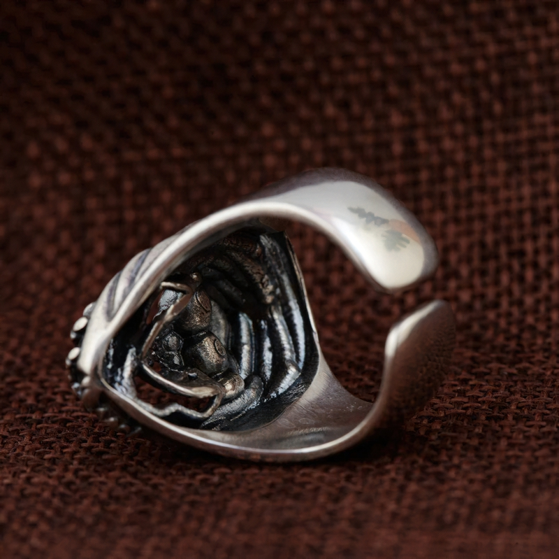 Unisex gothic ring crafted from 925 sterling silver featuring a detailed death skull insert.