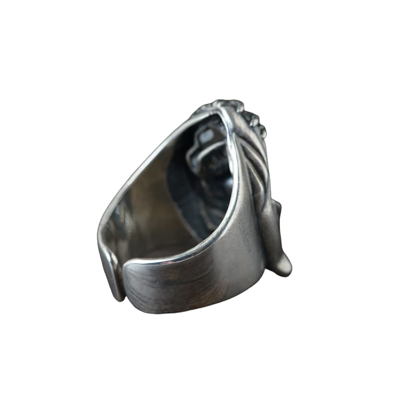 Gothic unisex ring in 925 sterling silver featuring a detailed death skull design, adding a unique touch to any style.