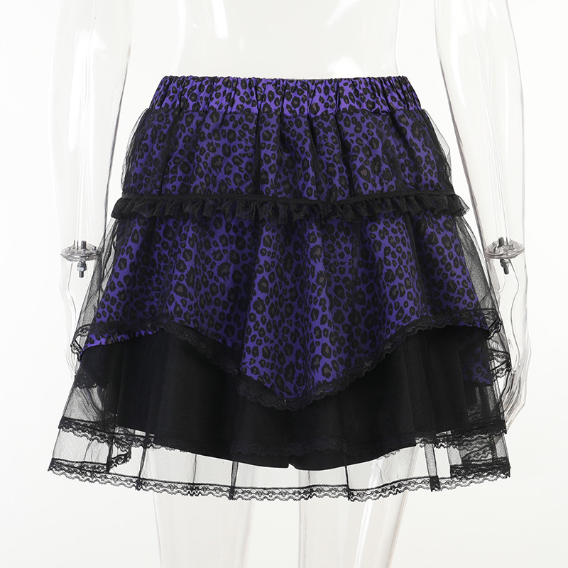Gothic style women's short skirt with lace and leopard print in purple and black.
