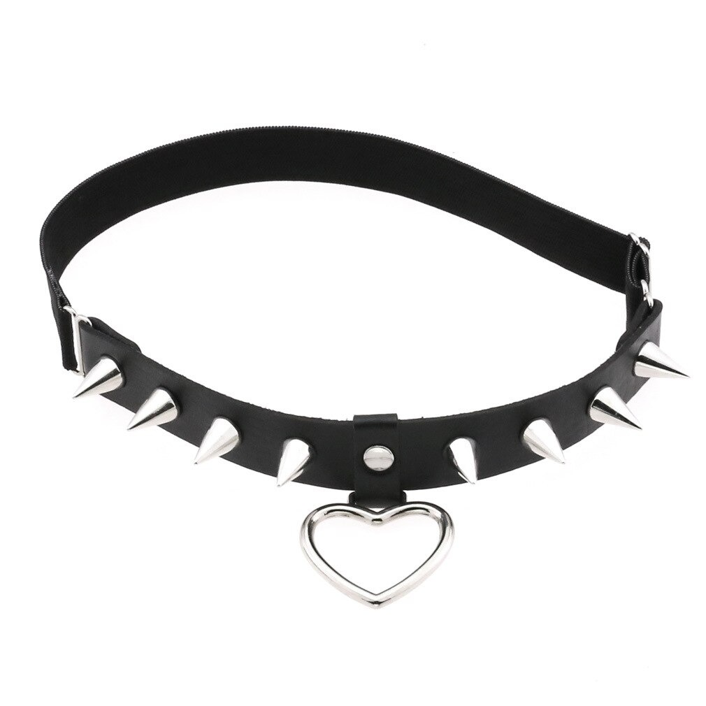 Gothic style women's choker belt with silver spikes and heart pendant, made of PU leather in black.