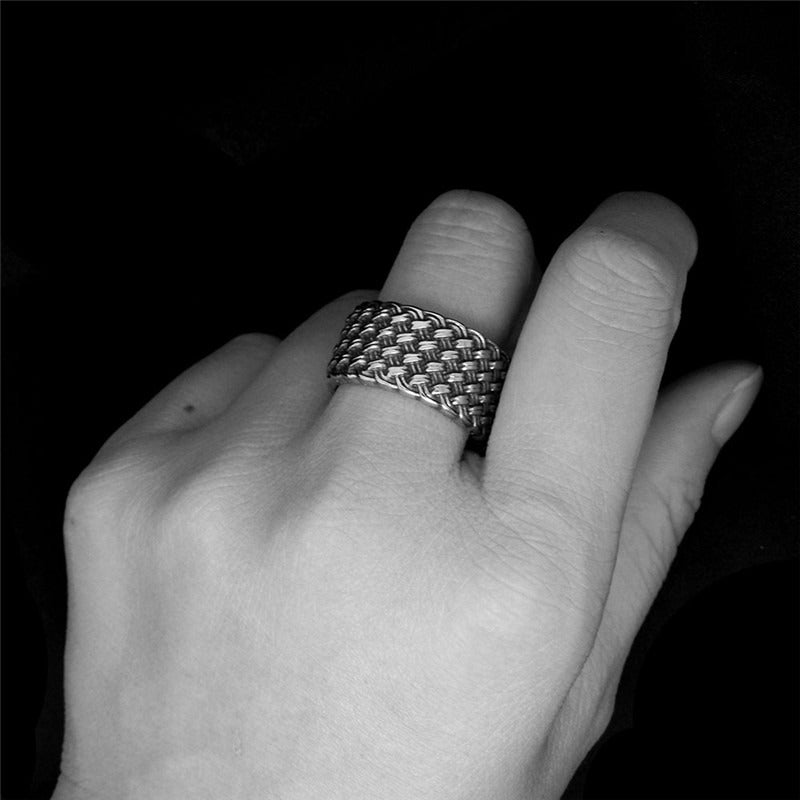 Gothic Style Stainless Steel Interwoven Ring / Men's And Women's Vintage Finger Jewelry - HARD'N'HEAVY