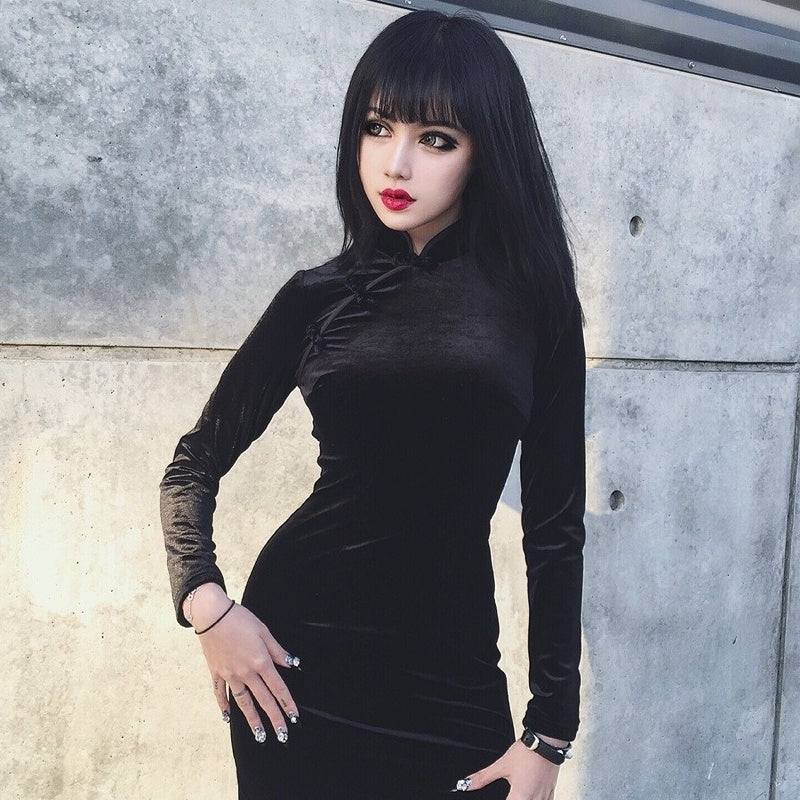 Gothic style velvet cheongsam dress for women, featuring a mandarin collar and sleek silhouette, perfect for alternative fashion.