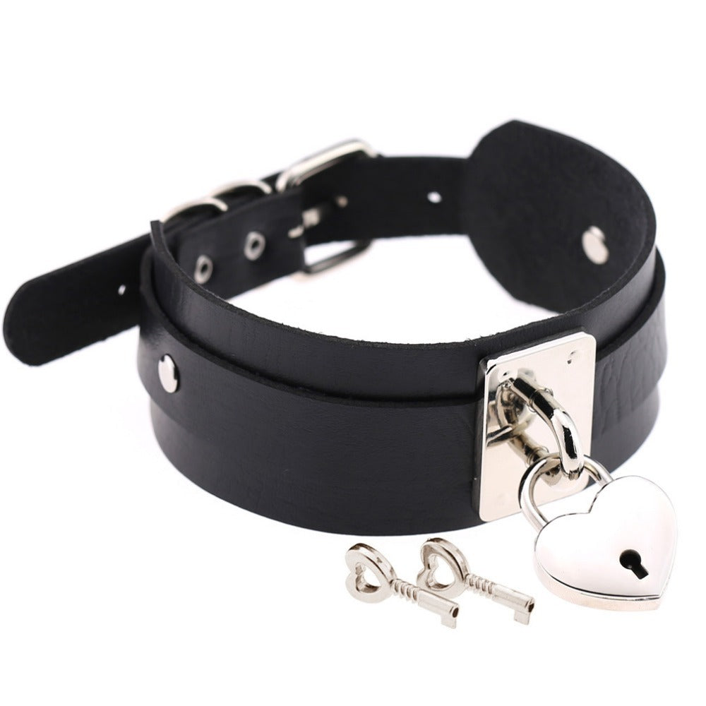 Heart choker locket necklace in black leather with silver lock and keys, perfect for gothic rock outfits.