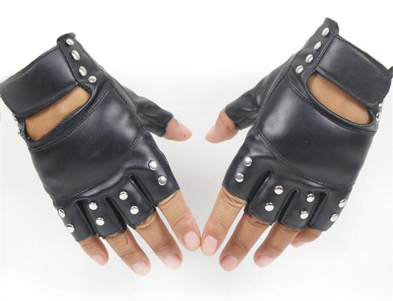 Heavy metal PU leather gloves with rivets for men and women, perfect for fitness, cycling, and stylish alternative fashion.