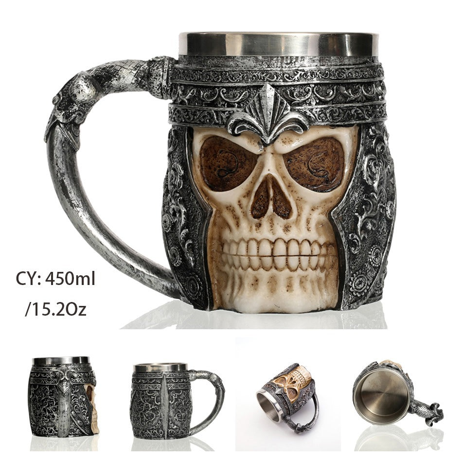 Hell Knight 450ml resin and stainless steel mug featuring intricate skull design, perfect for gothic vintage collections.
