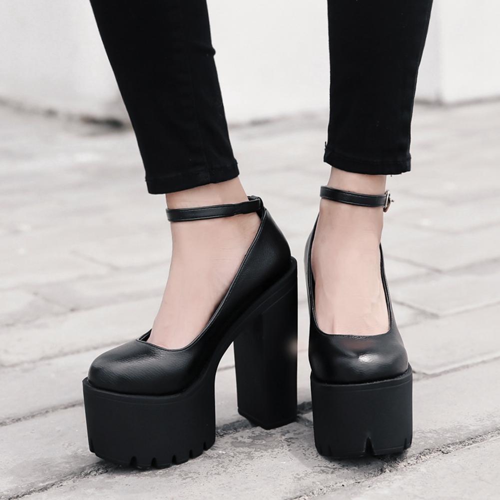 High-Heeled Shoes in Alternative Fashion / Thick Heels platform Pumps in Gothic Style - HARD'N'HEAVY