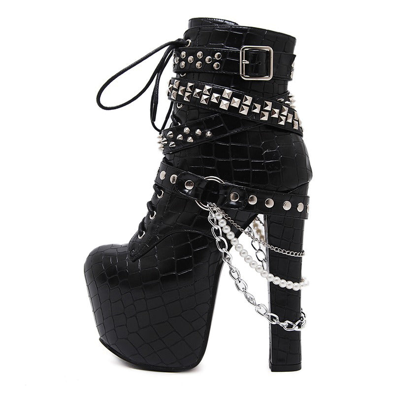 High Heels Chains Rivets Shoes / Women Ankle Platform Boots / Patent Leather Boots with Zipping - HARD'N'HEAVY