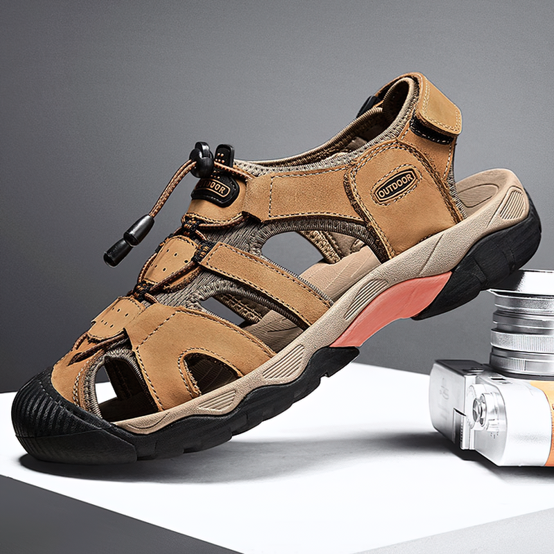 Stylish split leather summer sandals for men, featuring a flexible rubber outsole and breathable design, perfect for casual wear.