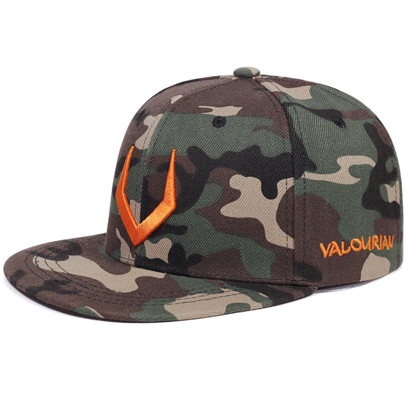 Stylish camouflage wool cap with 3D orange embroidery, perfect for men and women, ideal for casual outfits.
