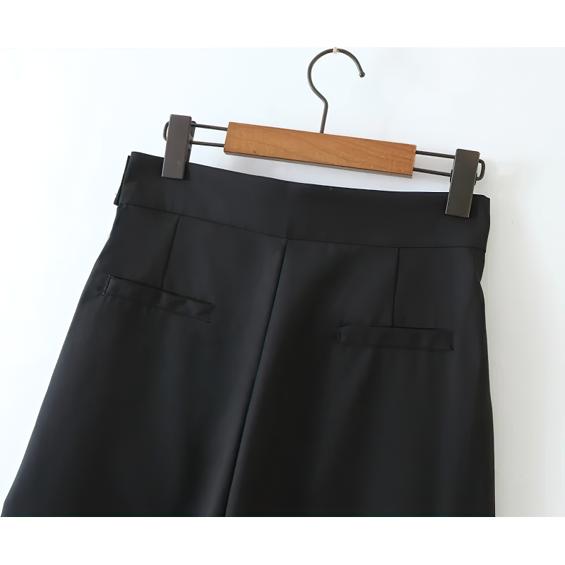High waist black pleated women's pants showcasing stylish pockets and comfortable cotton-polyester blend fabric.