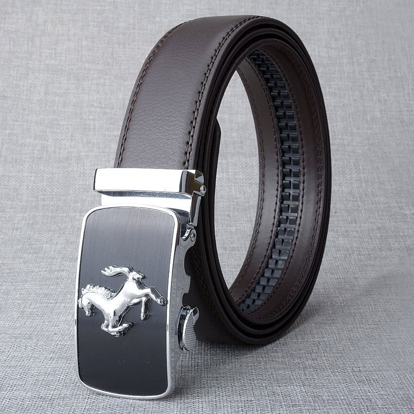 Stylish automatic buckle belt for men in brown genuine leather with horse design, perfect for any occasion.