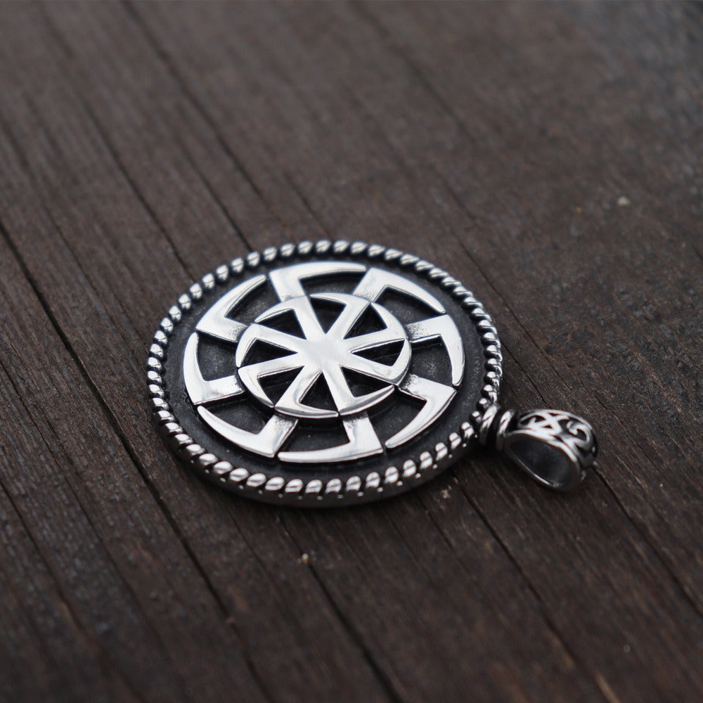 Kolovrat Pagan stainless steel pendant featuring intricate design, perfect for cosplay or daily wear.