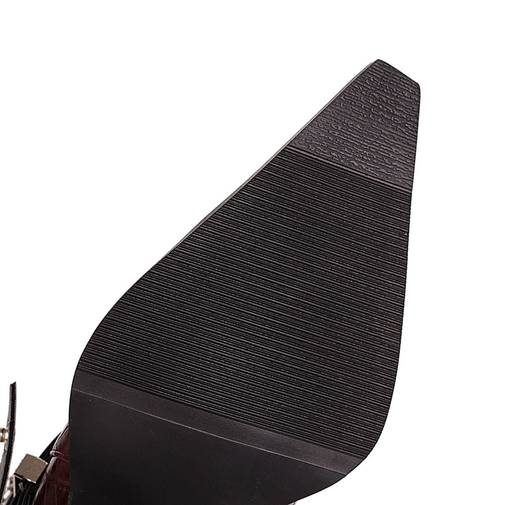 Close-up of the sturdy sole of ladies chunky high-heels ankle boots, showcasing non-slip texture and durable design.