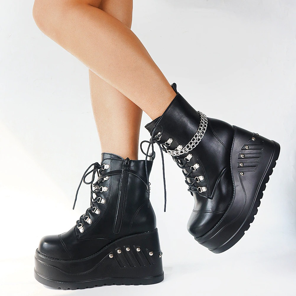 Ladies Fashion PU Leather Ankle Boots / Gothic Style Women's Shoes with Lace up & Chain - HARD'N'HEAVY